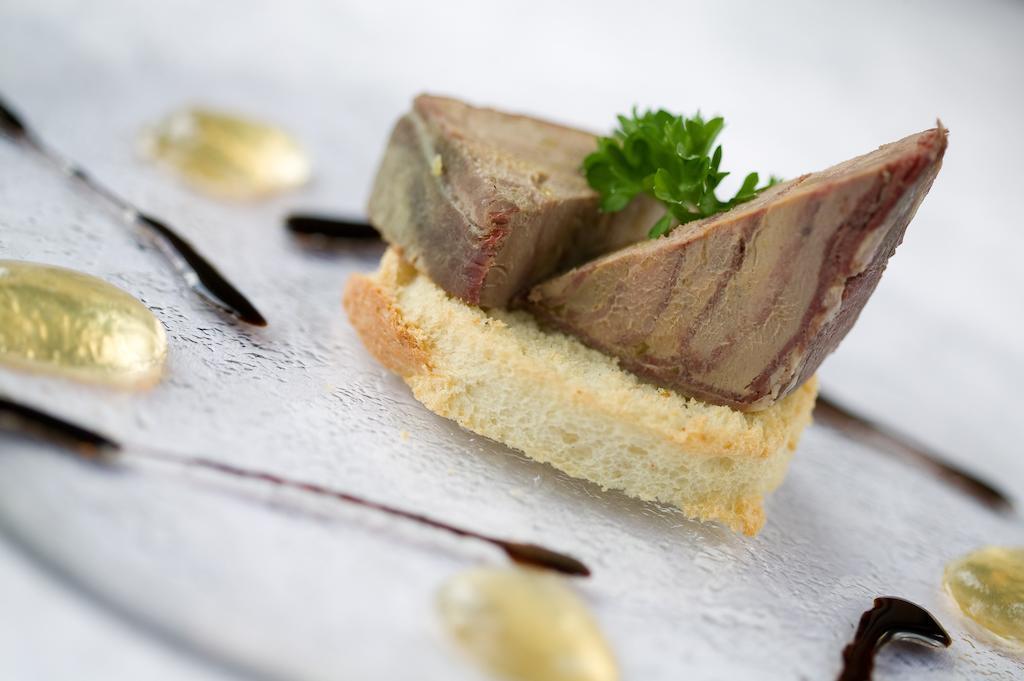 Locanda Al Castello Wellness Resort Cividale del Friuli エクステリア 写真